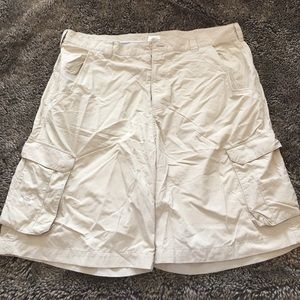 40R UA Men’s Shorts
